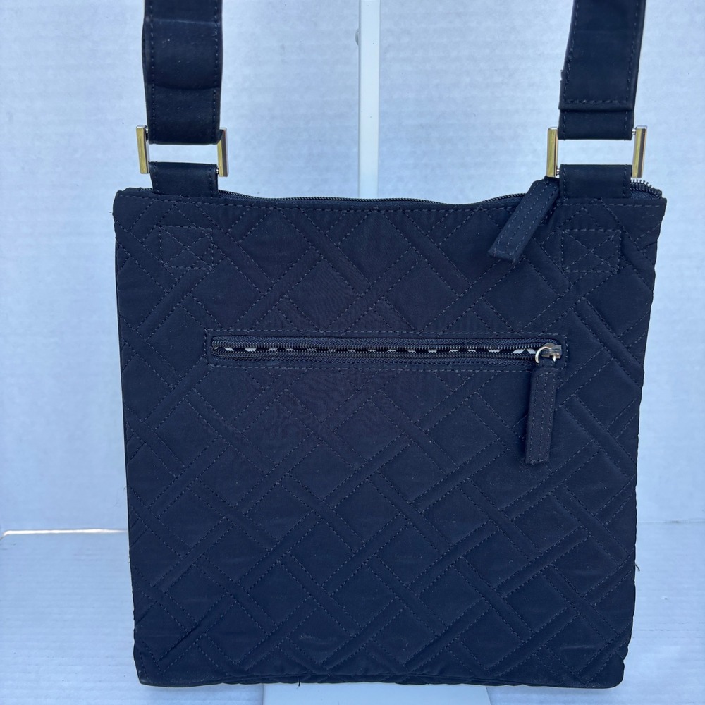 Vera Bradley Black Quilted Microfiber Hipster Crossbody Bag Messenger Purse - Picture 3 of 11